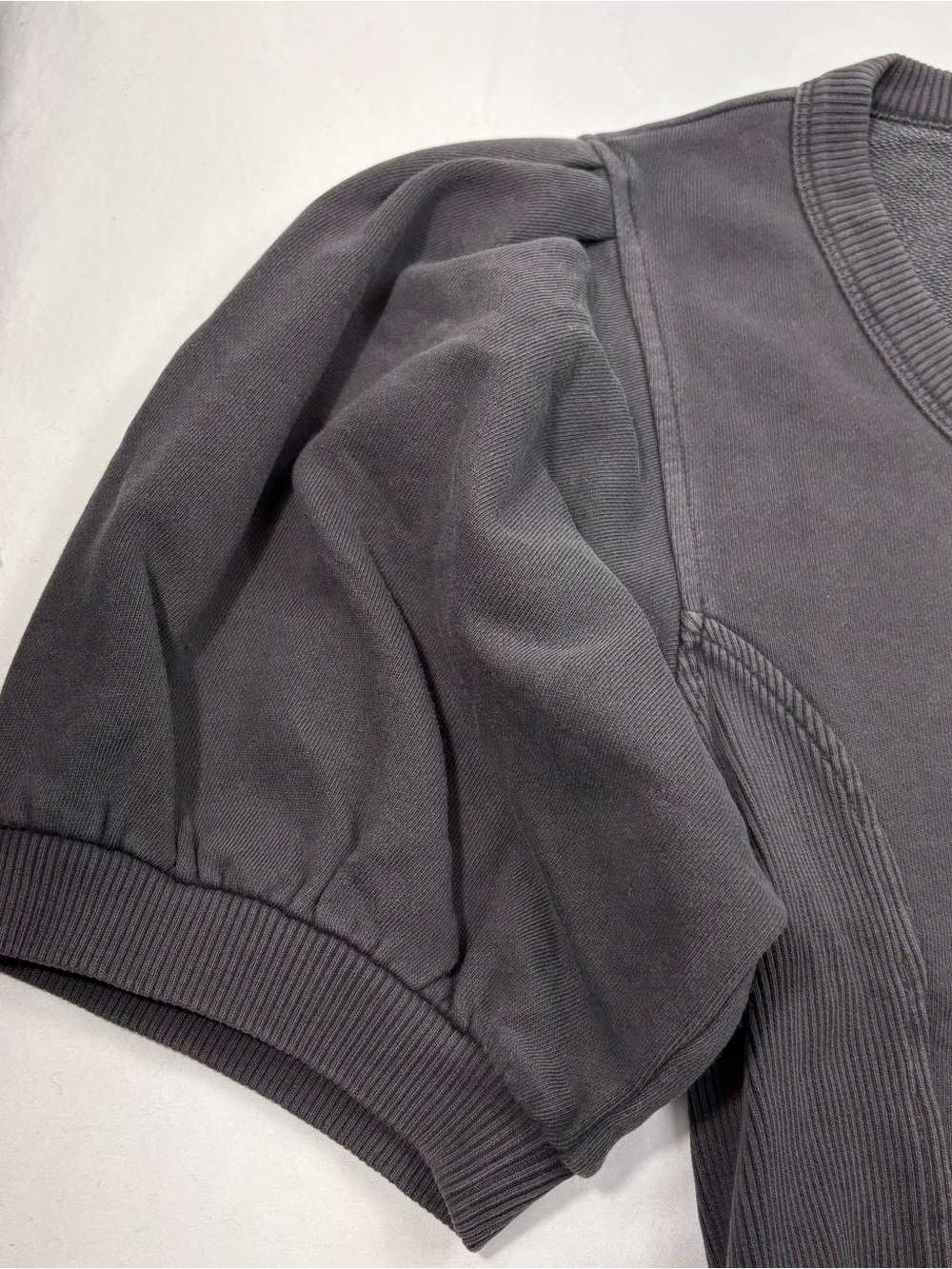 Aerie Seams Right Gray Short Puff Sleeve Crewneck Sweatshirt Top NWT M Lounge - Picture 2 of 8